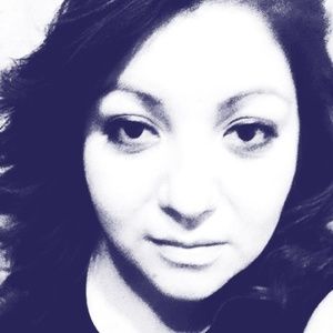 Meet your Posher, Anabel